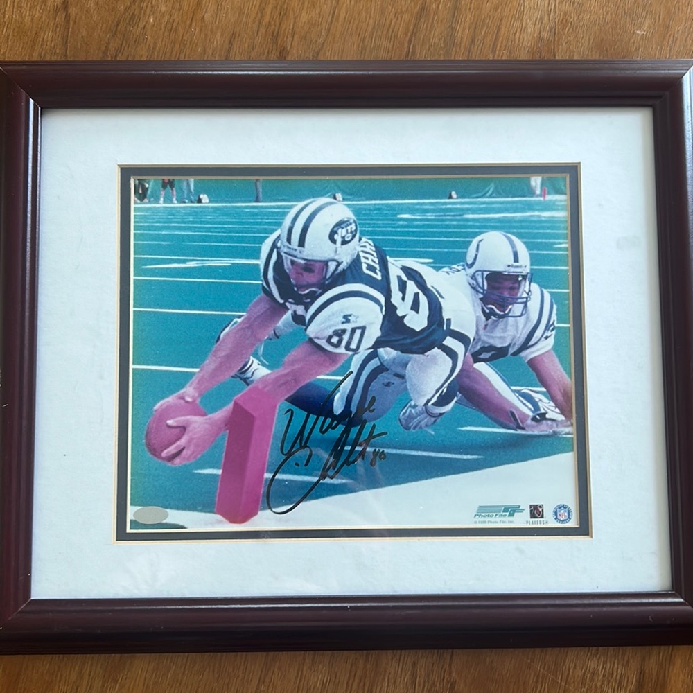 Wayne Chrebet autographed 8x10